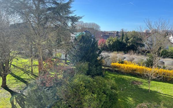 Appartement à vendre    3 pièces • 50,67 m2 Antony