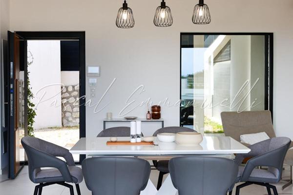 Appartement 4 pièces neuf vue mer piscine 137m2