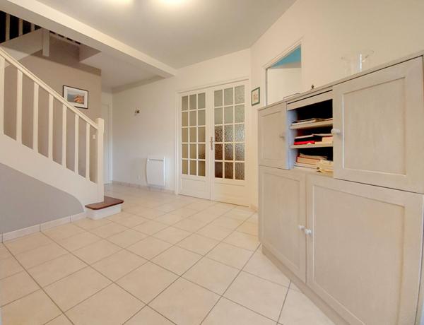 Maison traditionnelle proche centre à pieds - Saint Julien De Concelles