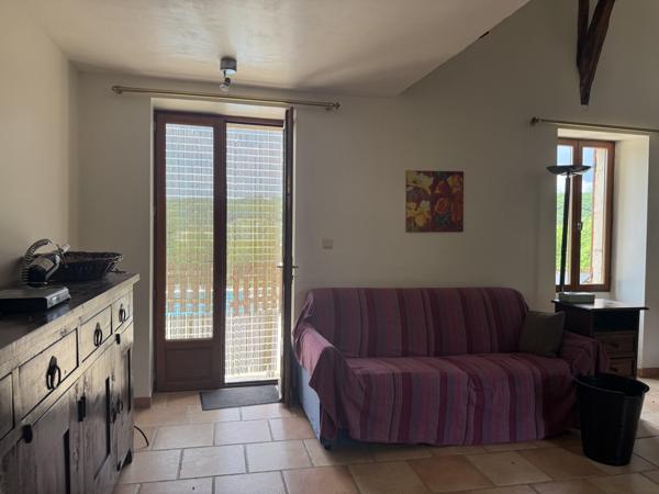 Montaigu-de-Quercy (82150) TARN ET GARONNE Montaigu de Quercy Grange rénovée et maison en pierre, piscine et 2.6 hectares