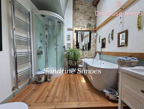 Maison à vendre 11 pièces de 196 m²