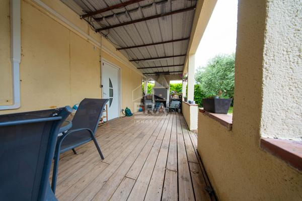 Maison T6 140 m2 - piscine et garage