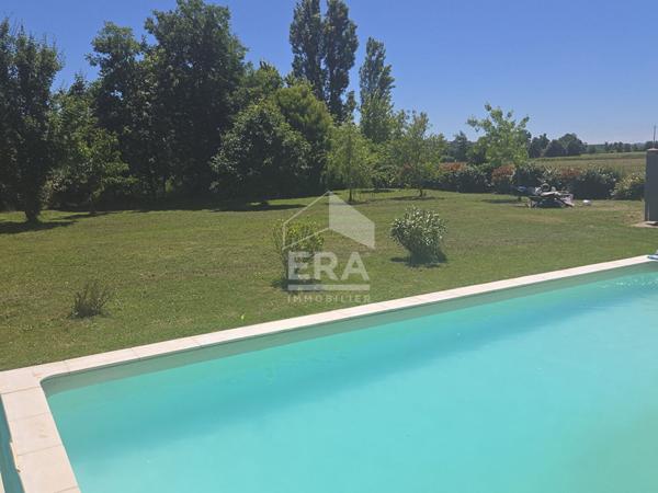 Maison T6 140 m2 - piscine et garage