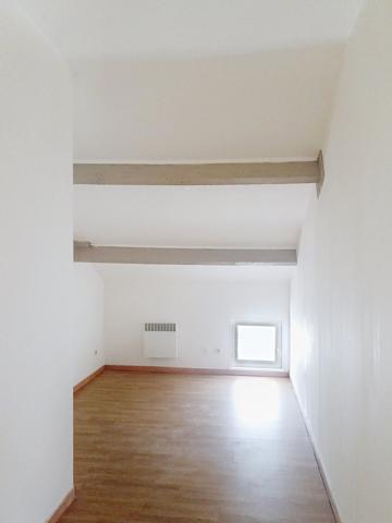 ???? BOLLÈNE – Appartement T4 avec jardin – Disponible immédiatement