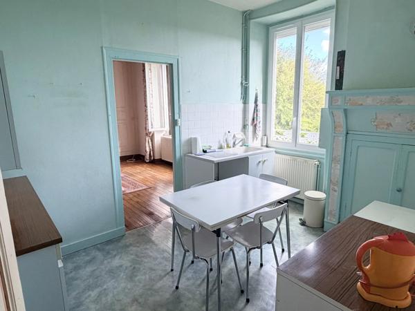 Magnifique maison de ville dans une ville animée de la Haute-Vienne