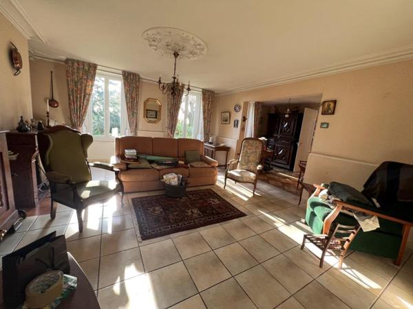 SAINT-SAVIN MAISON DE MAÎTRE Saint-Savin (33920)