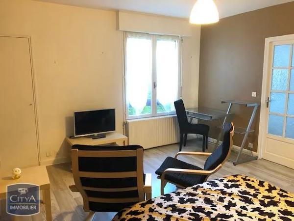 Appartement à louer 1 pièce 31.42m²