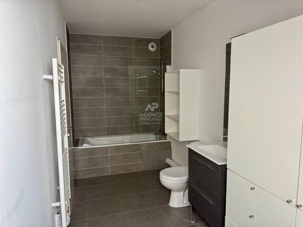 Appartement Le Mesnil Le Roi 2 pièce(s) 53.23 m2 330 000 € **  - Référence  4298
