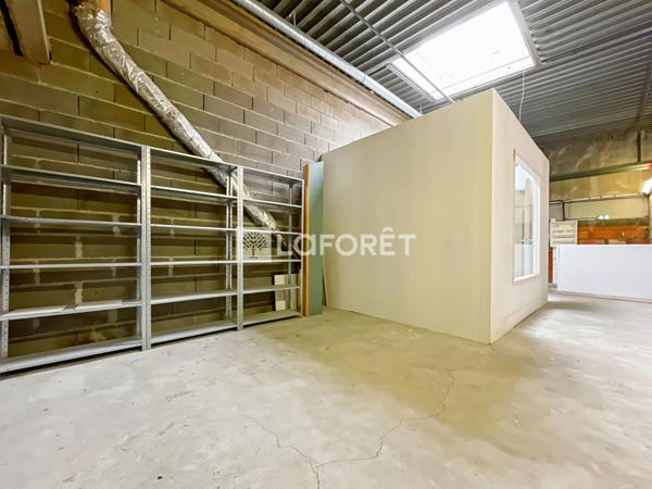 Location local commercial Cholet - 90 m² - 950 €/mois