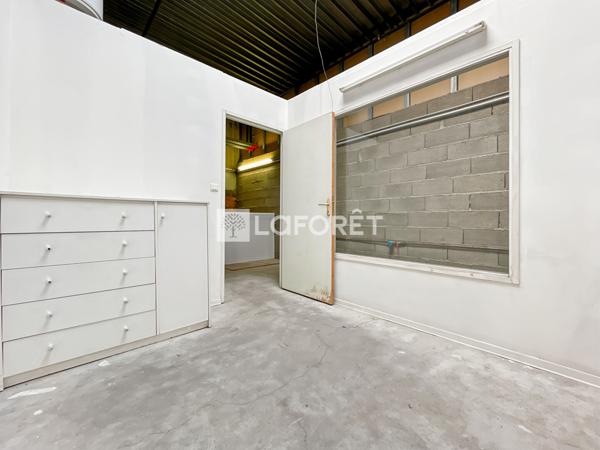 Location local commercial Cholet - 90 m² - 950 €/mois