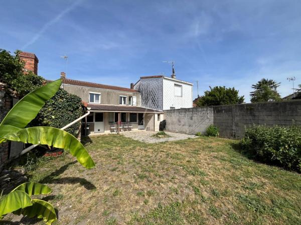 Maison de bourg - Nesmy