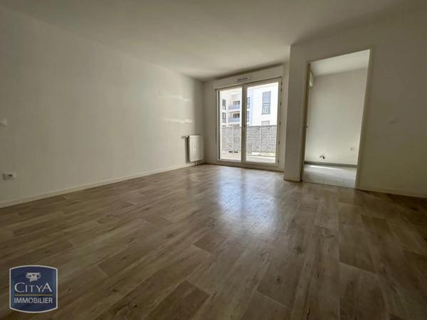 Appartement à louer 4 pièces 81.53m² Aubervilliers (93300)