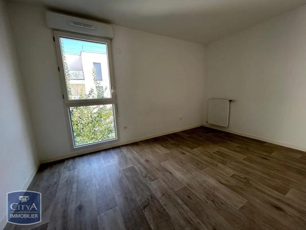 Appartement à louer 4 pièces 81.53m² Aubervilliers (93300)