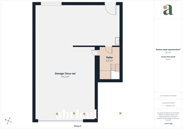 Maison aux beaux volumes Avenue Privée Jardin Garage double et places de parking en vente à Nantes (44000)