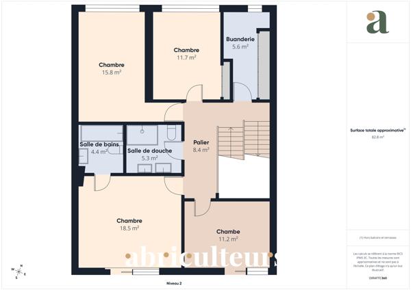 Maison aux beaux volumes Avenue Privée Jardin Garage double et places de parking en vente à Nantes (44000)