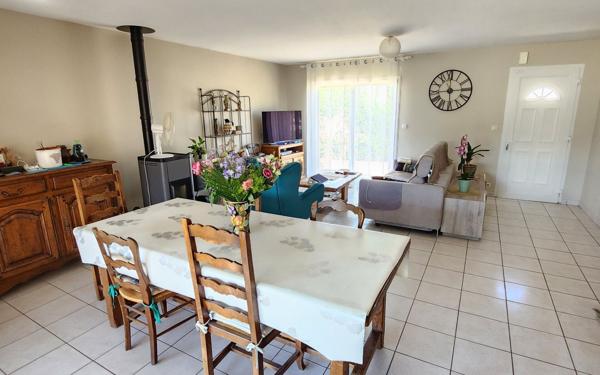 Maison à vendre    6 pièces •  Legé