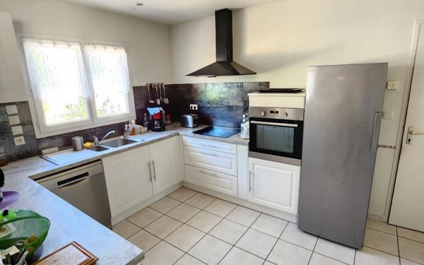 Maison à vendre    6 pièces •  Legé