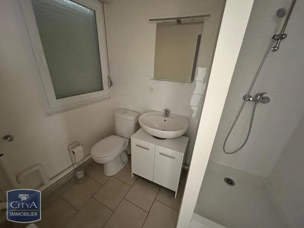Appartement à louer 1 pièce 33.94m² Châlons-en-Champagne (51000)
