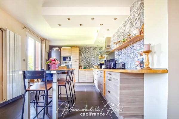 Maison 3 chambres + bureau avec terrasse