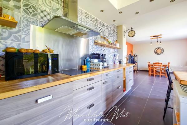 Maison 3 chambres + bureau avec terrasse