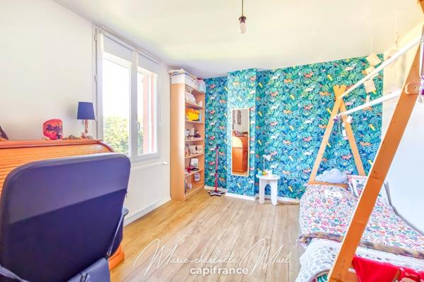 Maison 3 chambres + bureau avec terrasse