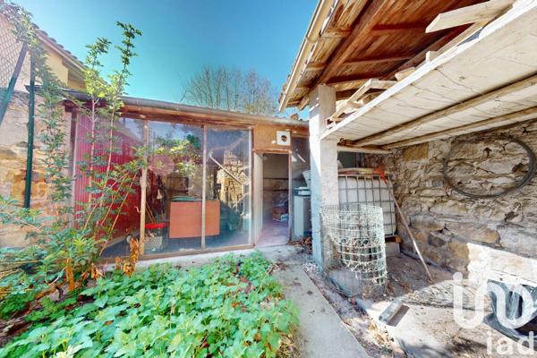 House for sale 5 rooms 112 m² Vic-le-Comte