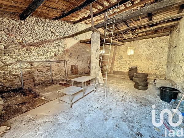 House for sale 5 rooms 112 m² Vic-le-Comte