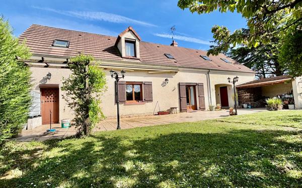 Maison à vendre    5 pièces •  Neuville-aux-Bois