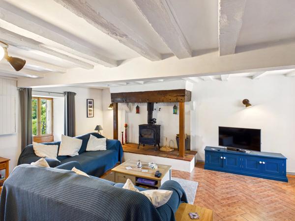 Ferme Charentaise magnifiquement rénovée avec gîte