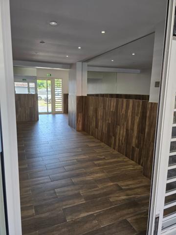 Appartement T3 1er etage terrasses de Baduel Cayenne 217 000€ FAI.