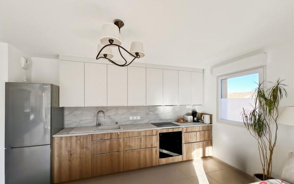 Appartement à vendre    4 pièces • 84,38 m2 Le Puy-Sainte-Réparade