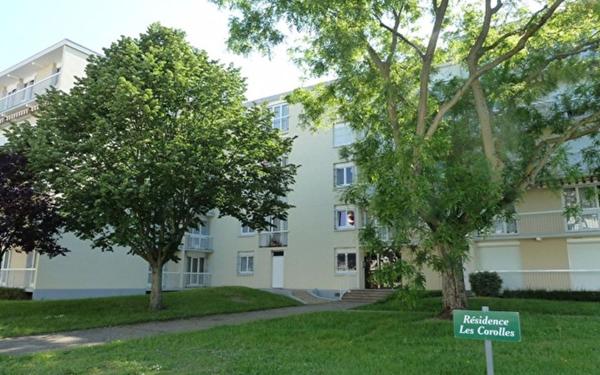 Appartement à louer    1 pièce •  Fleury-les-Aubrais