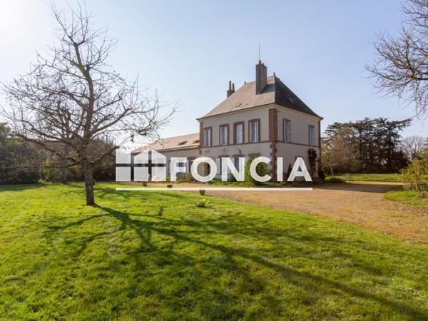 À vendre Maison 10 pièces 243 m² - Château-renault 37110