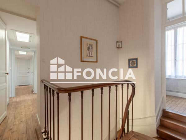 À vendre Maison 10 pièces 243 m² - Château-renault 37110