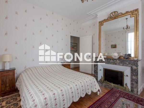 À vendre Maison 10 pièces 243 m² - Château-renault 37110