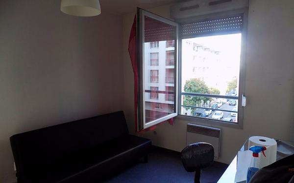Appartement à louer    1 pièce • 16 m2 Lyon 7