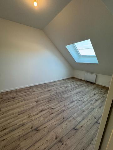A LOUER - Maison rénovée avec jardin - ERCHES