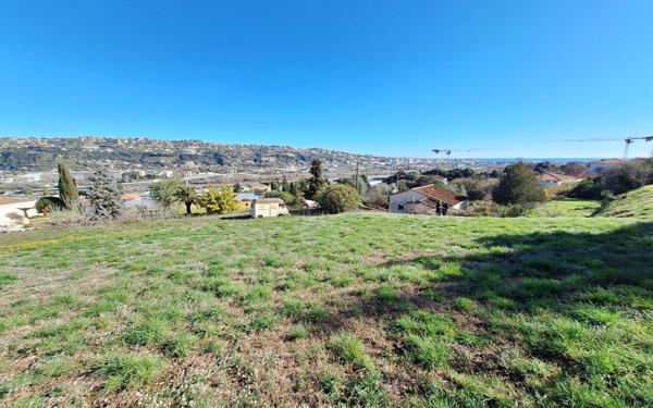 Terrain à vendre    Saint-Laurent-du-Var