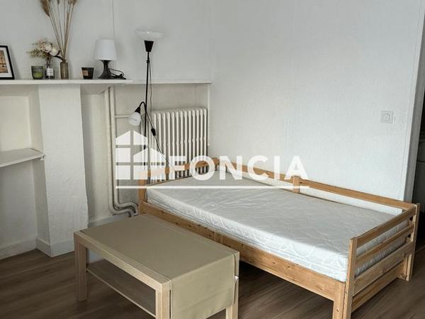 Location Studio 18 m² - 3 PLACE PAUL PAINLEVE Saint Etienne 42000