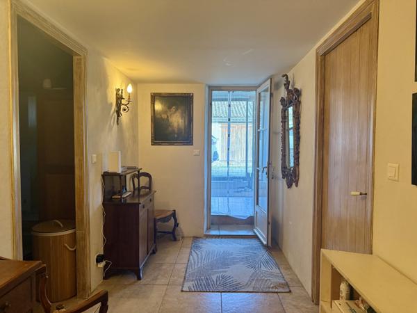 Castelsagrat (82400) CASTELSGRAT Domaine Équestre avec 18ha, 11 Boxes, piscine Tarn et Garonne