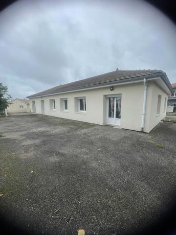 Maison Sainte -sigolene 3 pièce(s) 147 m2