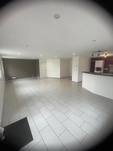 Maison Sainte -sigolene 3 pièce(s) 147 m2