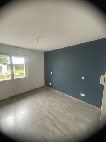 Maison Sainte -sigolene 3 pièce(s) 147 m2