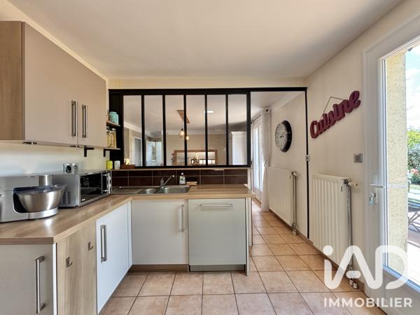 Maison à vendre 5 pièces 115,4 m² Saint-Jean-de-la-Ruelle