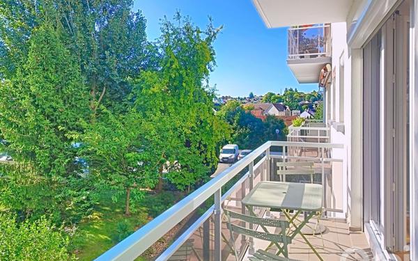 Appartement à vendre    3 pièces •  Longjumeau