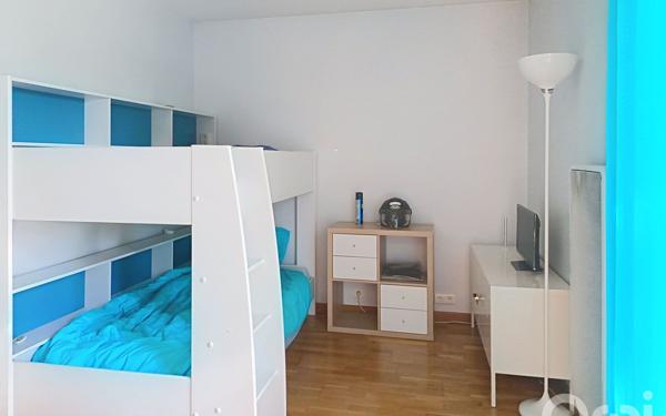 Appartement à vendre    3 pièces •  Longjumeau