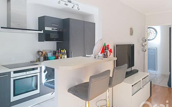 Appartement à vendre    3 pièces •  Longjumeau