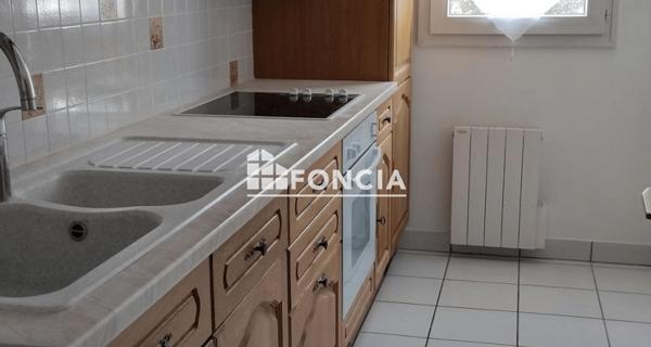 Location Appartement 2 pièces 46.6 m² - Mantes-la-ville 78711