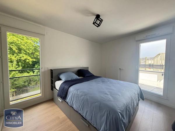 Appartement à louer 2 pièces 52.55m² Châtenay-Malabry (92290)