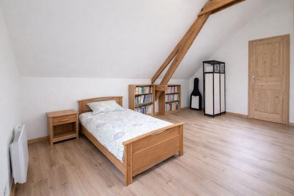 Maison de campagne à MERVILLE (59660)